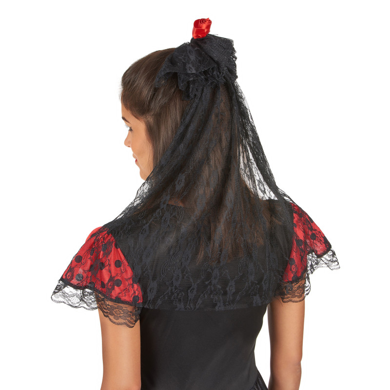 Voile avec rose rouge espagnole femme  